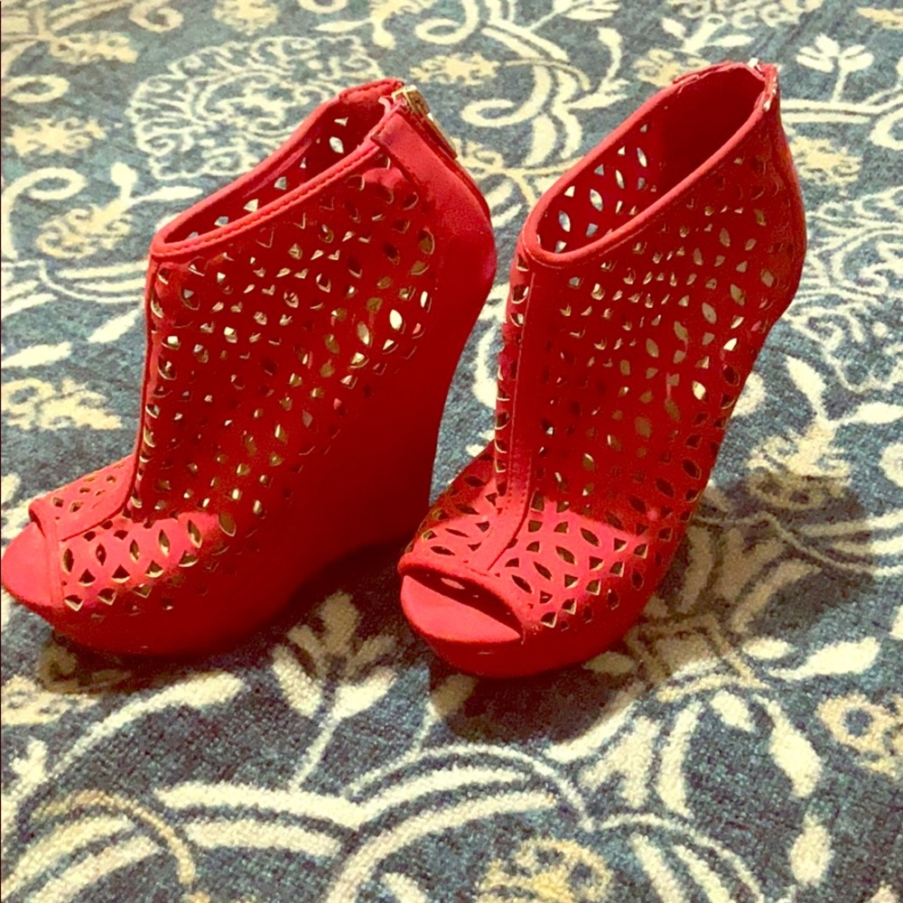 bahboo high heels